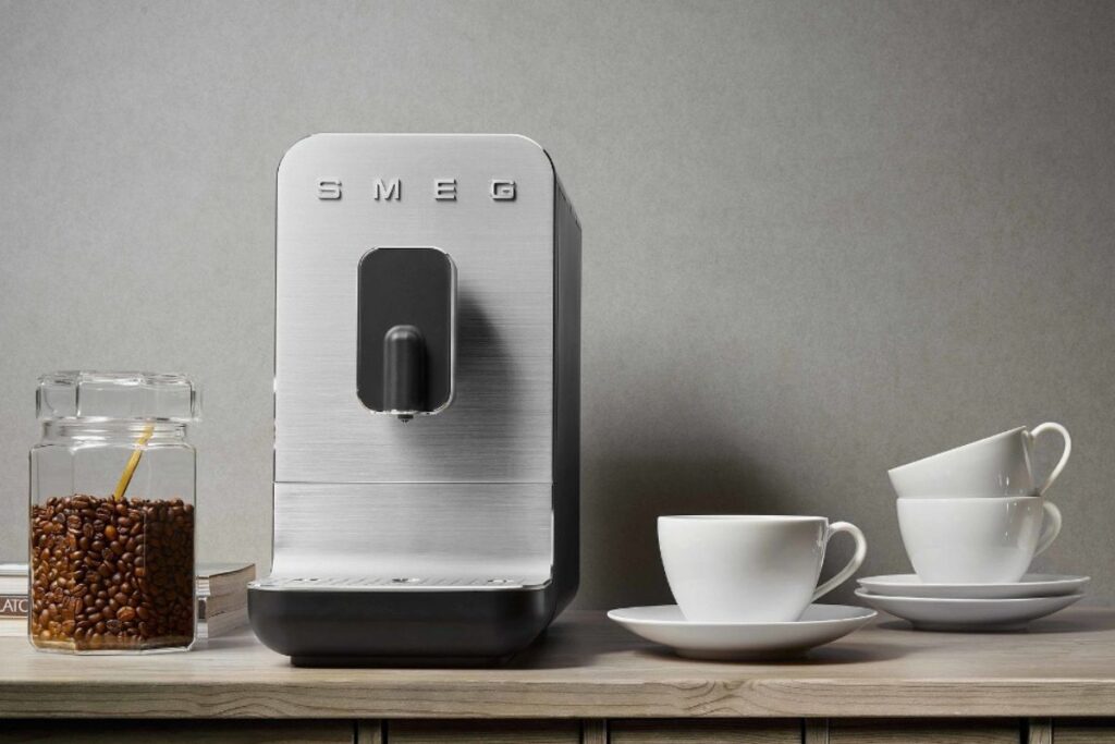 Product Reviews - Smeg Fully Automatic Coffee Machine